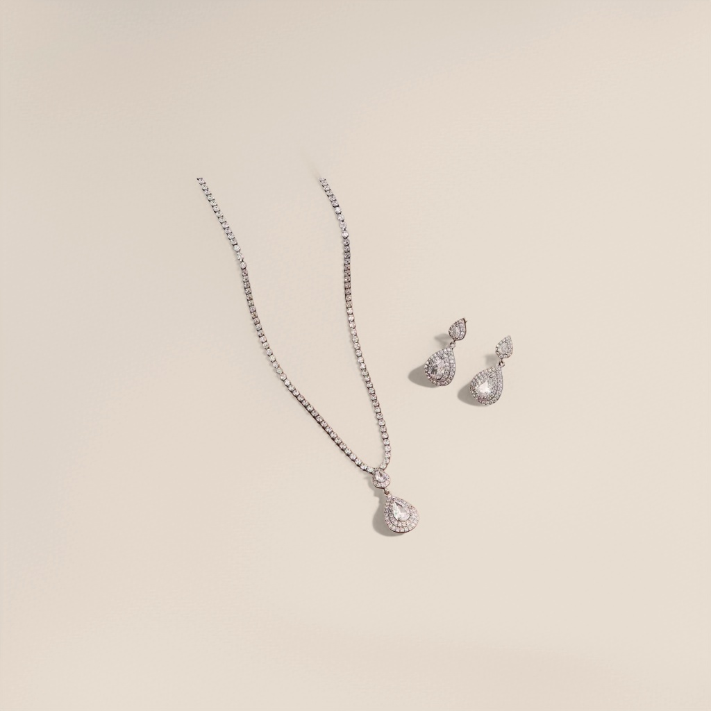 Jewelry necklace and earring set, a fashionable, versatile and exquisite gift box for women details Picture