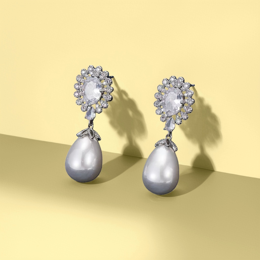 Pearl earrings, women's fashionable and light luxury earrings, 18K gold-plated earrings Specification image