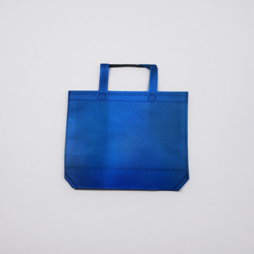 The blue non-woven fabric hand-held eco-friendly shopping bag is reusable and simple yet elegant details Picture