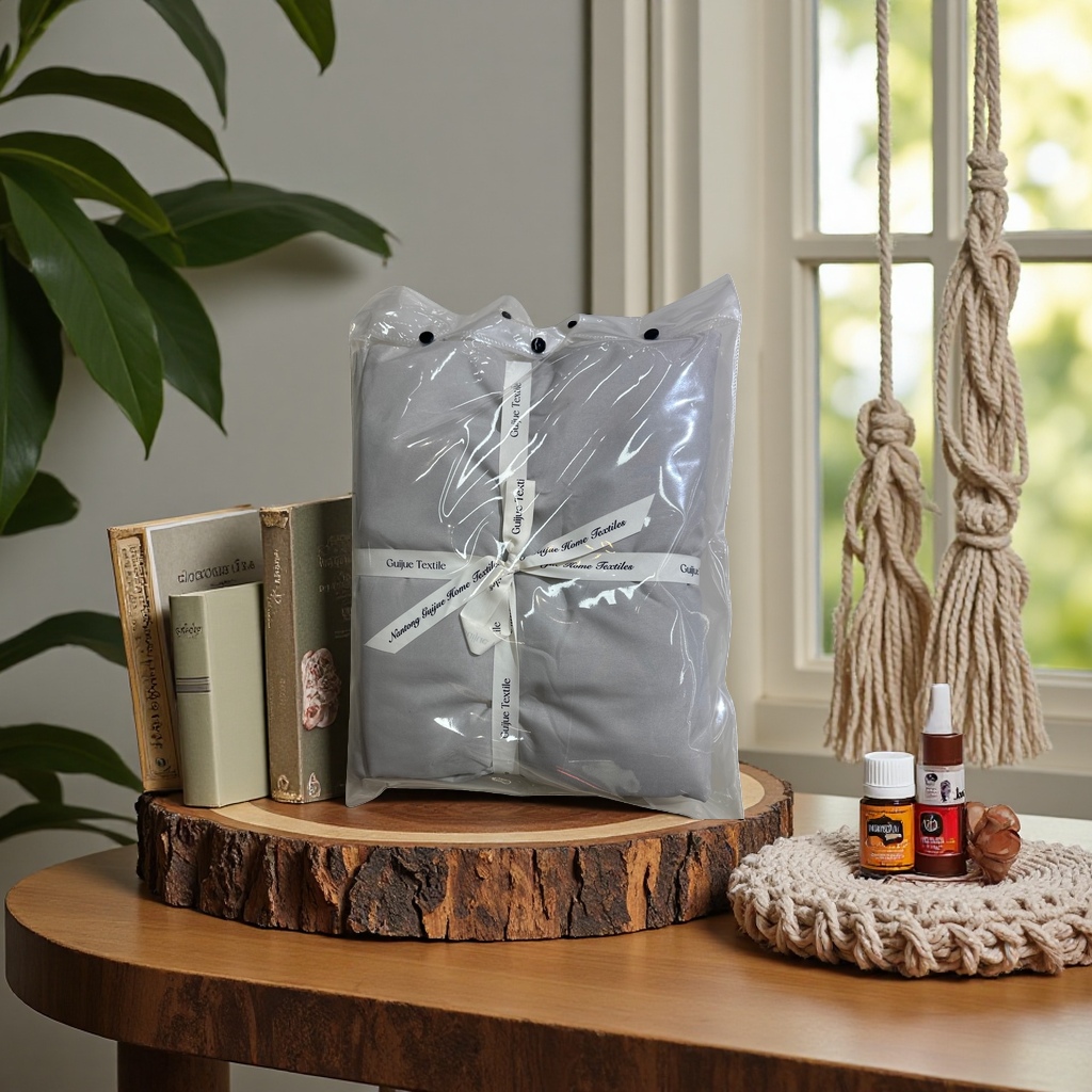 Grey bedding set with packaging bag, four-piece set, pure cotton simple style details Picture