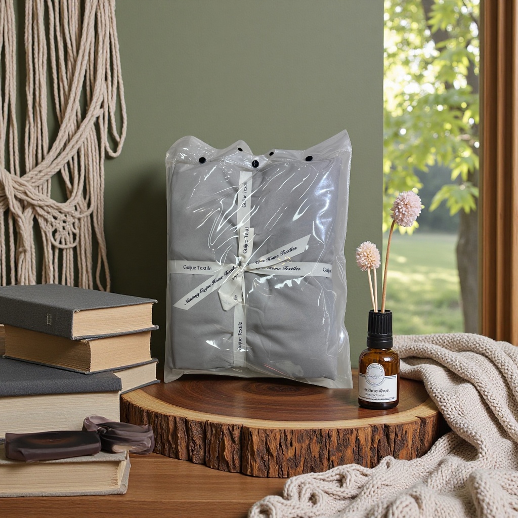 Grey bedding set with packaging bag, four-piece set, pure cotton simple style