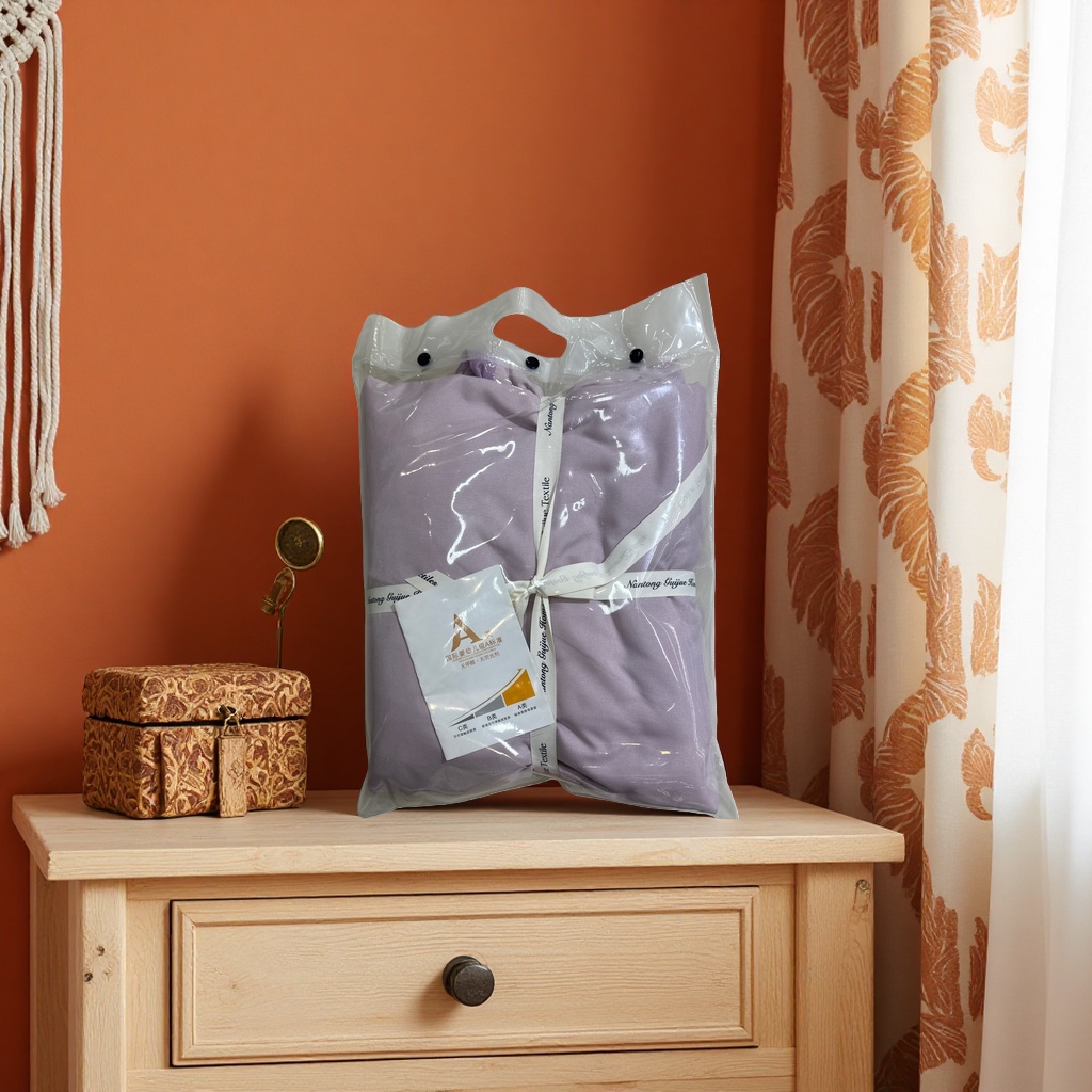Purple bedding set with packaging bag, skin-friendly cotton soft four-piece set, simple Nordic style Application Scenario