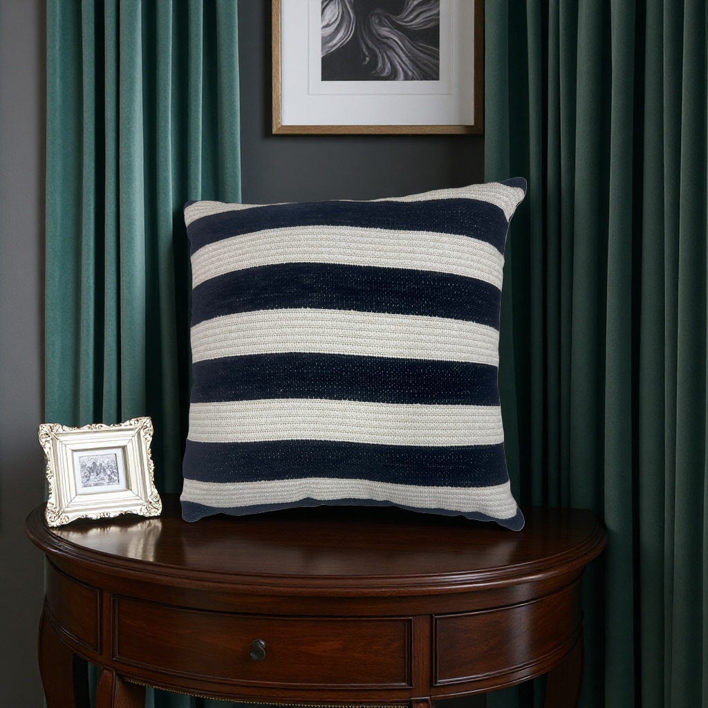 This Nordic-style home decoration pillow with striped patterns is detachable and washable, made of cotton and linen Application Scenario