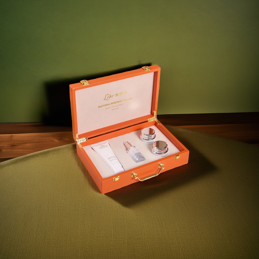 Orange gift box skin care set, facial Cleanser, toner and lotion three-piece set, moisturizing and nourishing details Picture