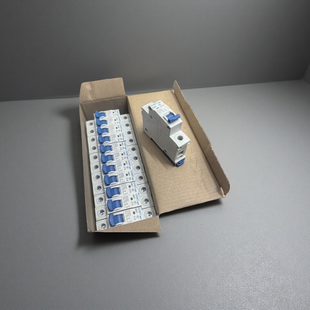 Chint Electric switch circuit breakers for household overload, short circuit protection, leakage protection and automatic tripping in case of power failure Specification image