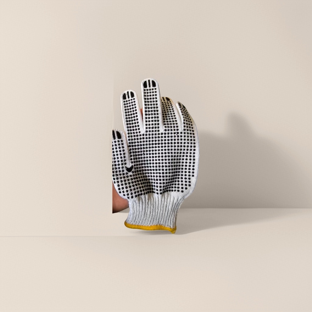 Anti-slip, wear-resistant and thickened cotton yarn dispensing work gloves, suitable for both men and women Application Scenario