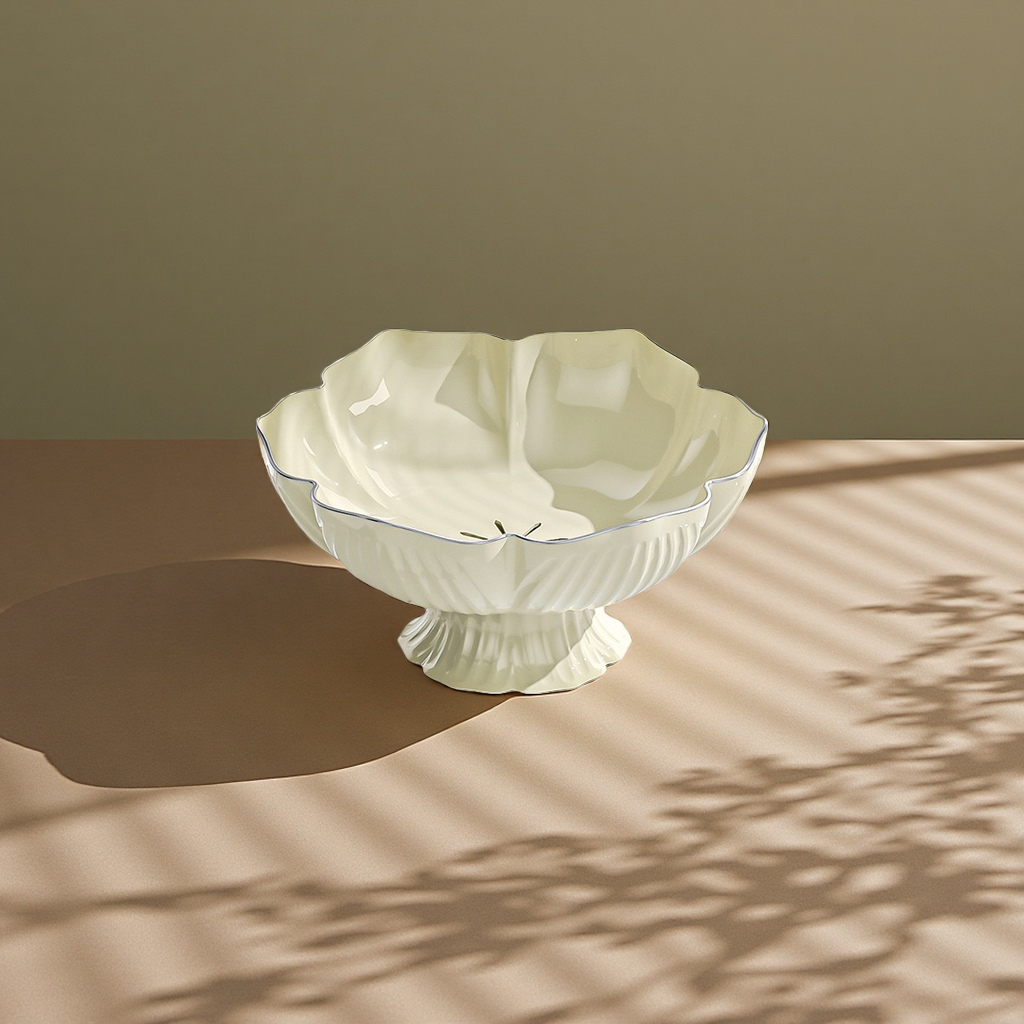 Creamy white thickened and shock-resistant fruit platter main body Application Scenario