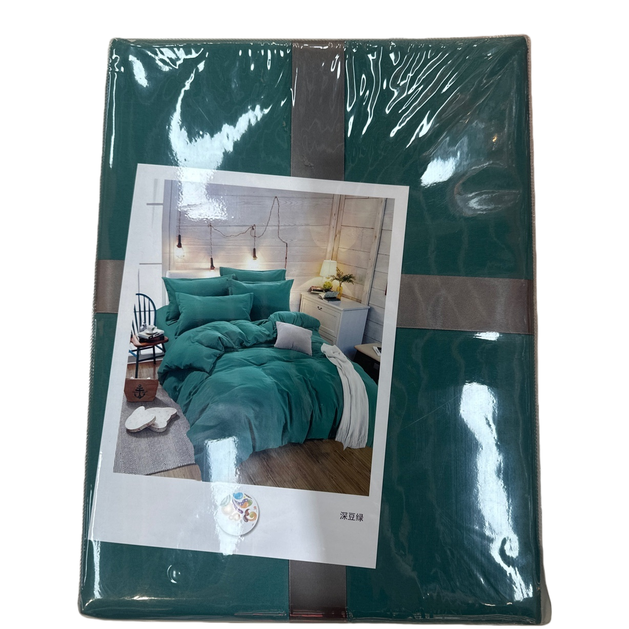 Dark green pure cotton bedding set of four pieces: duvet cover, bed sheet and pillowcase Item Picture