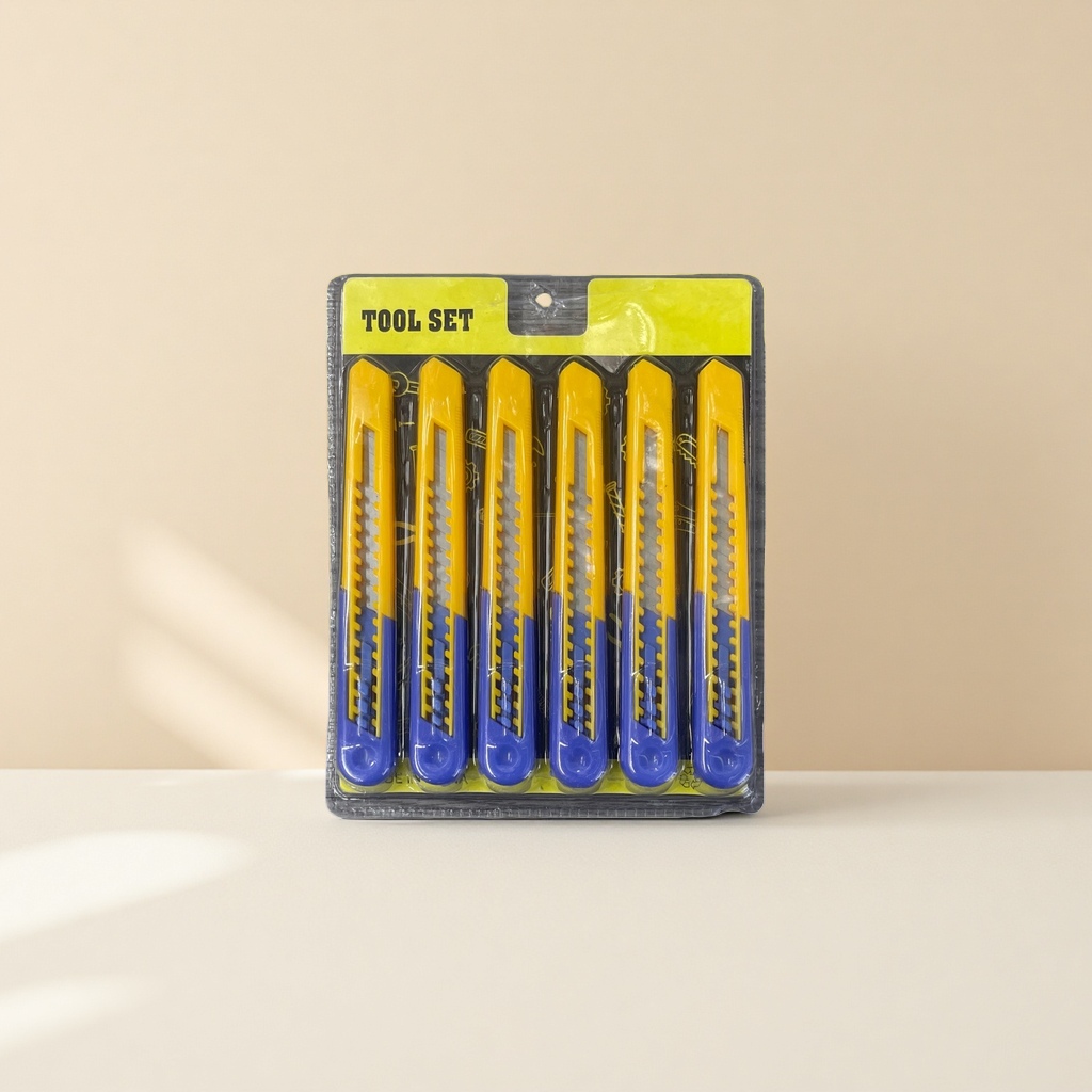 A set of six yellow and blue utility knives Application Scenario
