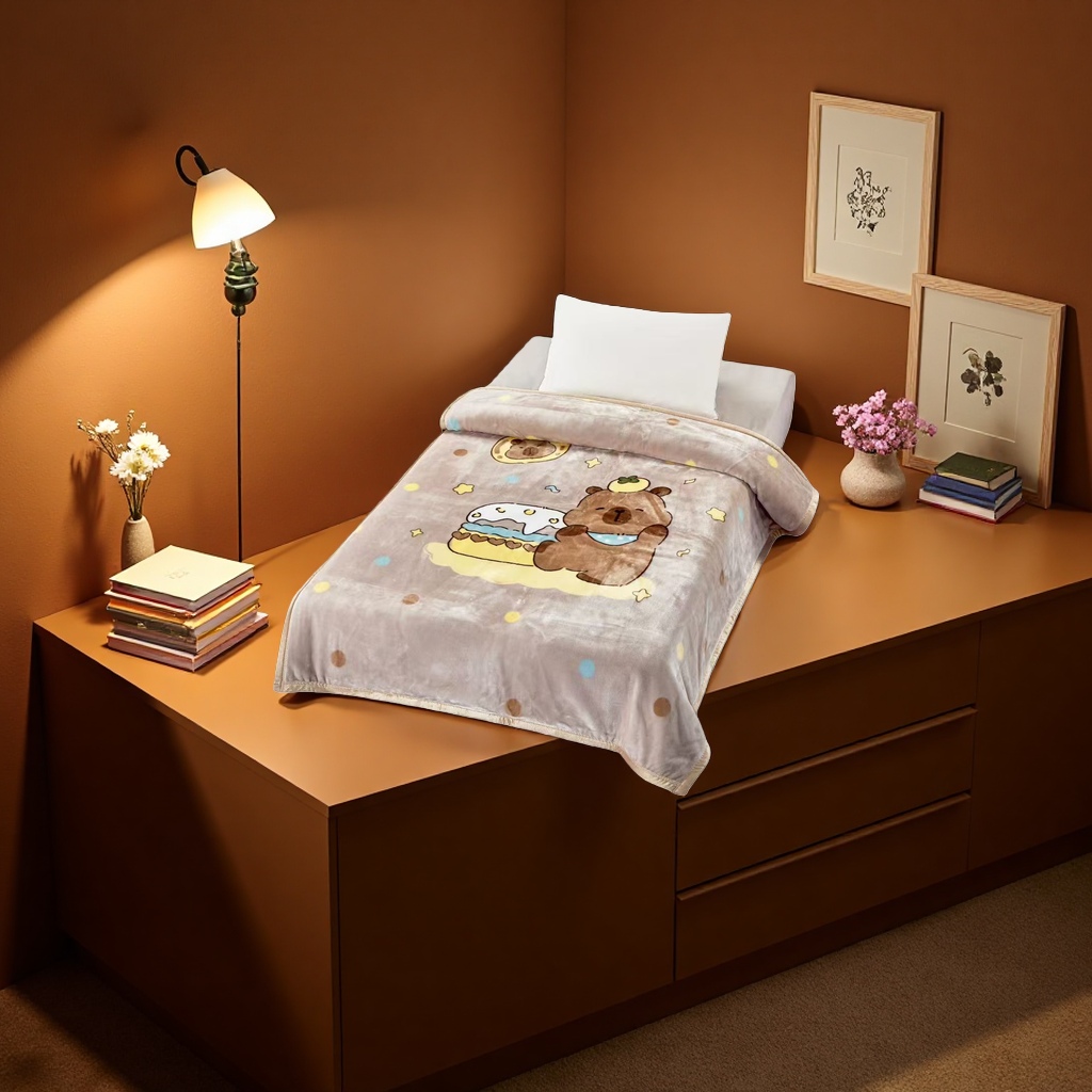 The cartoon-patterned blanket is soft, skin-friendly and warm for home bed covers Specification image