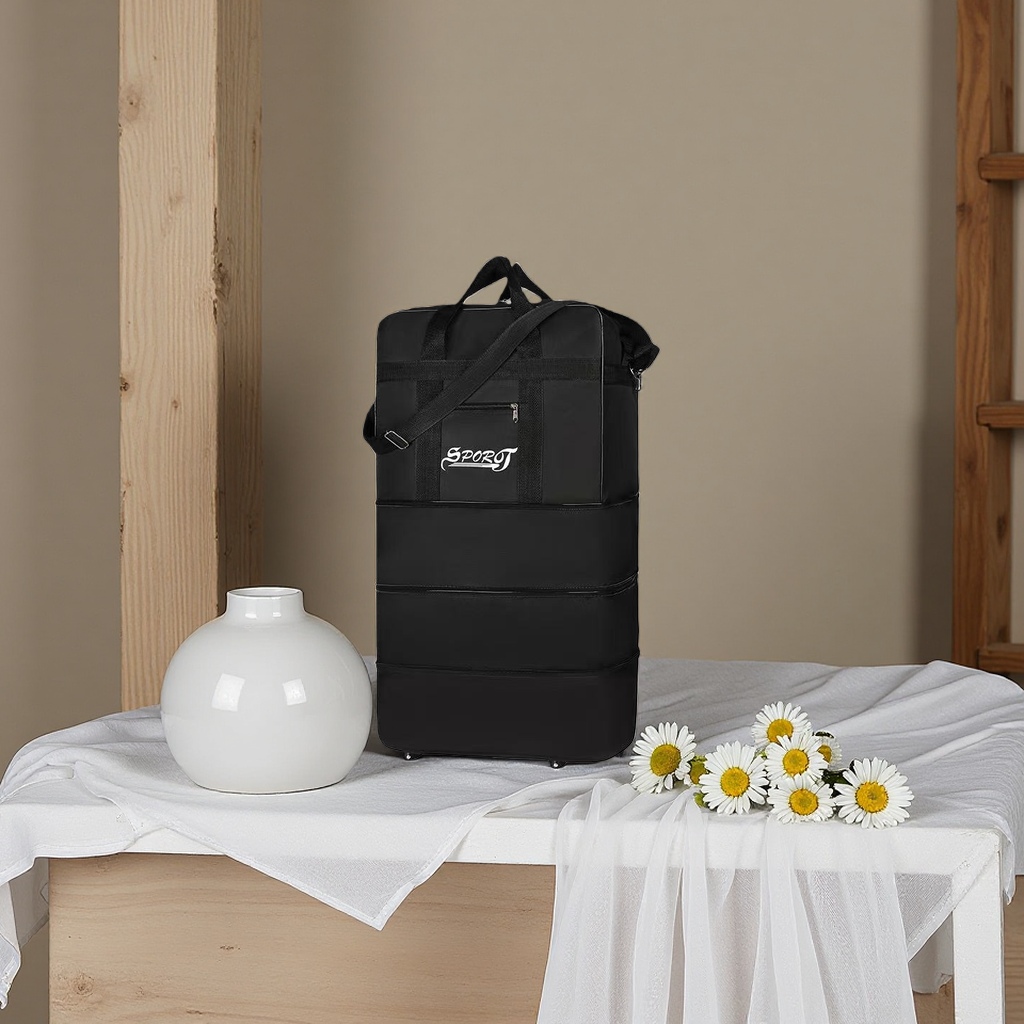 The main body of the black three-layer luggage bag