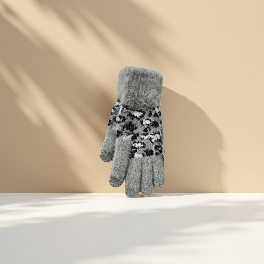 The top of the grey leopard-print knitted plush gloves is decorated with fluffy elements details Picture