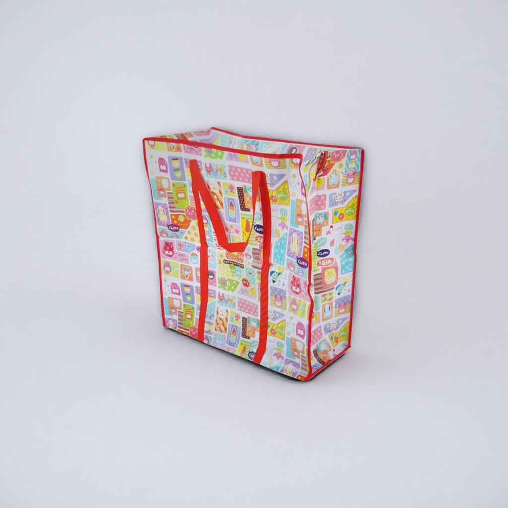 Colorful cartoon pattern handbags are fashionable, environmentally friendly and reusable shopping bags Application Scenario