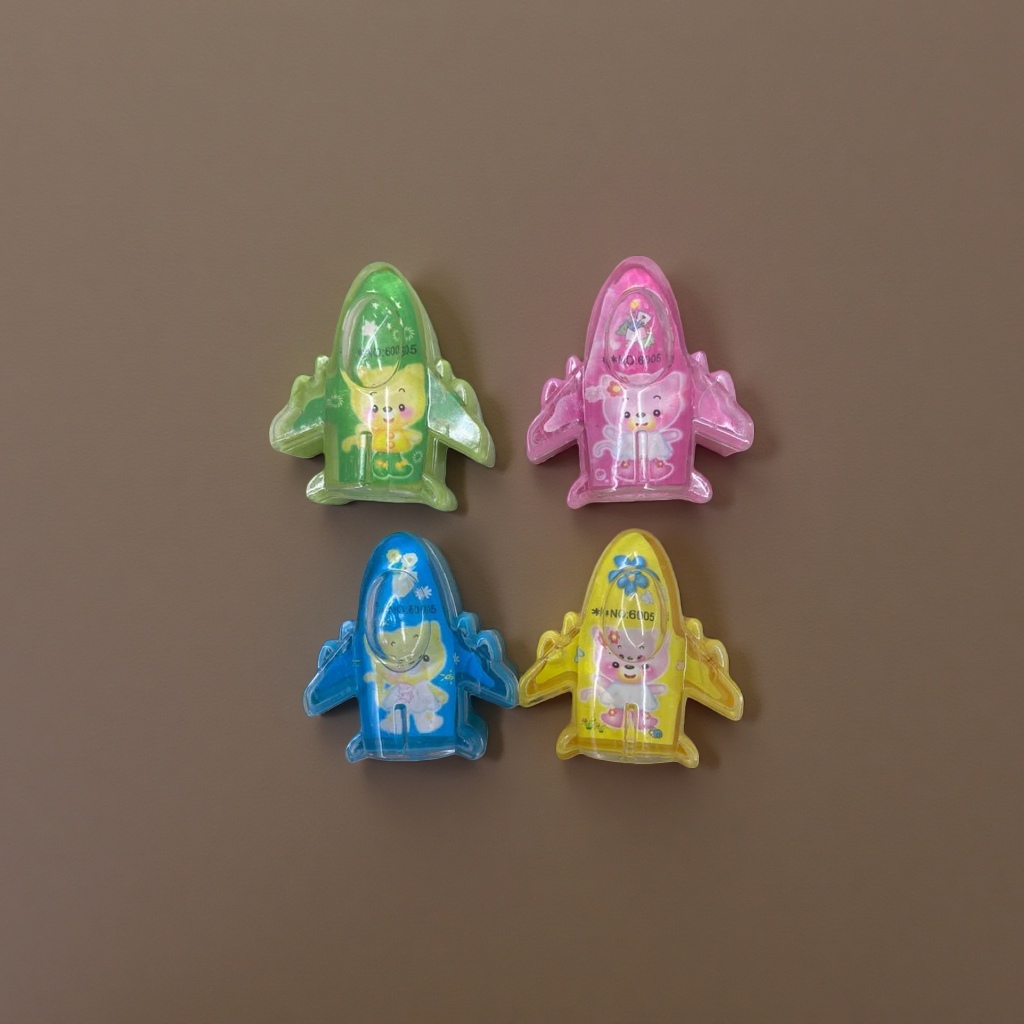 Colorful cartoon airplane children's pencil sharpeners Specification image