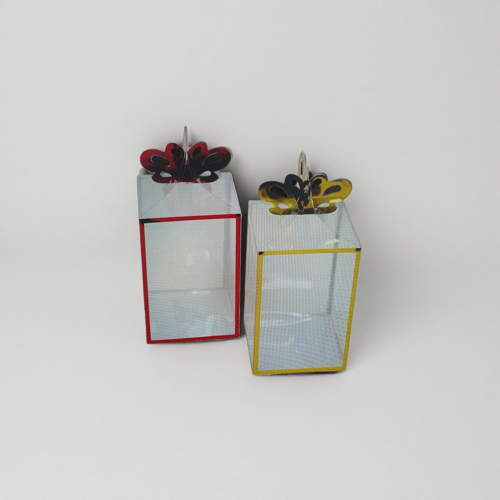 The transparent gift box is exquisitely packaged. It is a universal gift box and a hand-held square gift box that can be customized details Picture