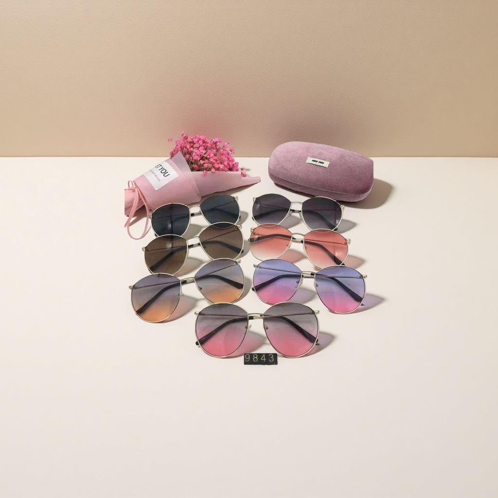 Polarized UV protection driving sunglasses for both men and women Application Scenario