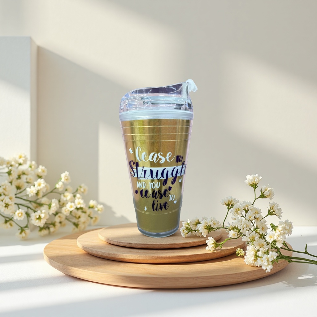 Golden insulated cup, 304 stainless steel vacuum insulated portable water cup, 500ml Application Scenario