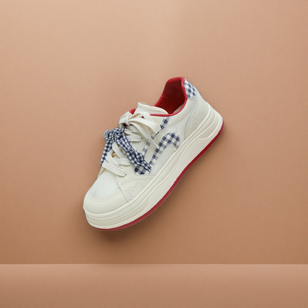 The white sports shoes are breathable, lightweight, versatile and suitable for both men and women in a casual style Specification image