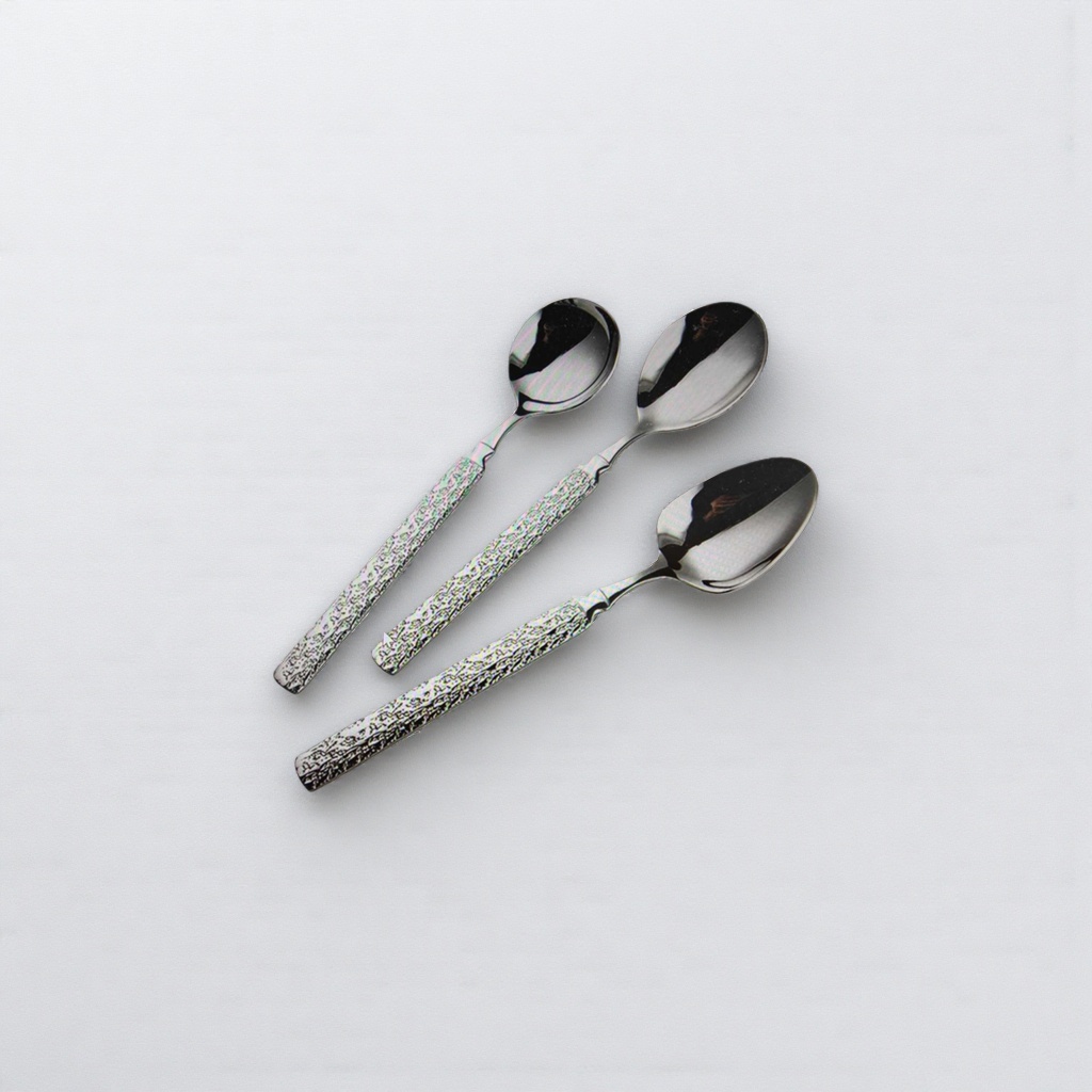 Silver metal spoon, stainless steel dining spoon, household coffee and tea spoon, 18cm Silver metal spoon, stainless steel dining spoon, household coffee and tea spoon, 18cm