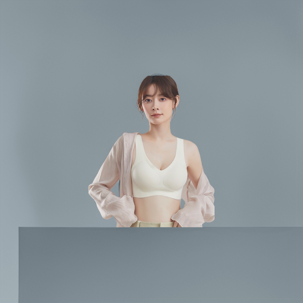 无痕内衣女款聚拢舒适透气无钢圈女性模特同款