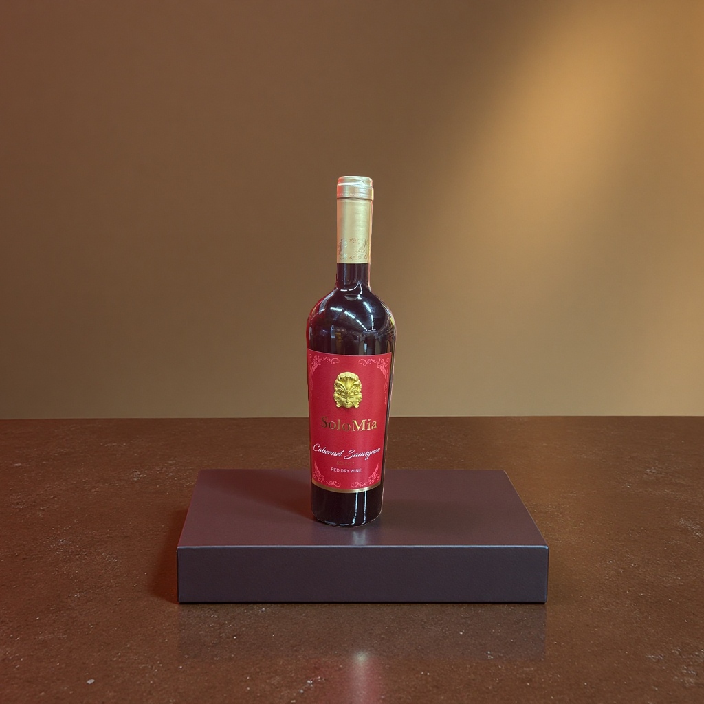 SoloMia Cabernet Sauvignon Dry Red Wine, 750ml red wine bottle, gift box details Picture