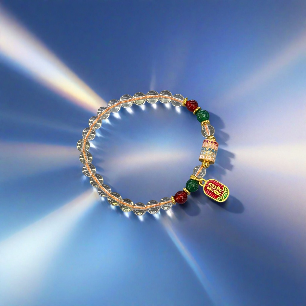 This women's bracelet is a simple, fashionable and versatile metal woven thin chain details Picture
