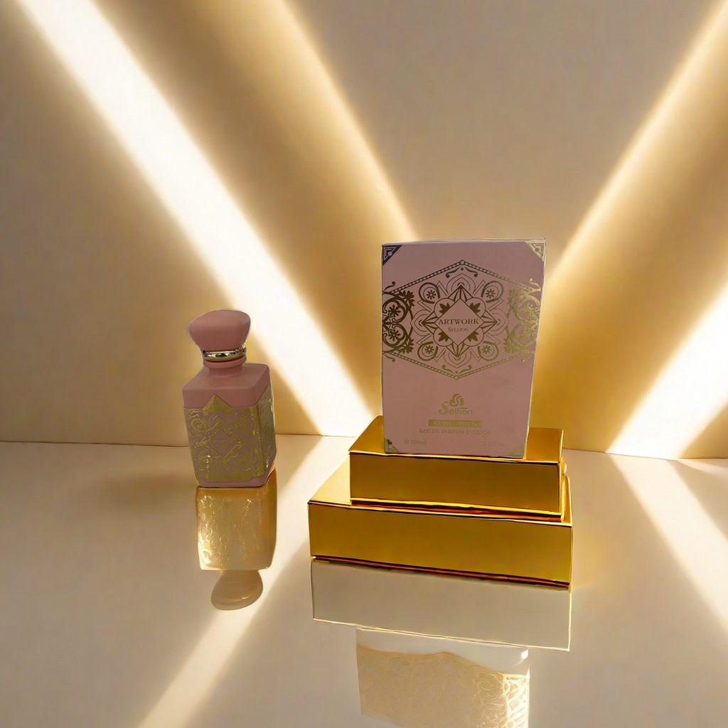 A complete set of perfume bottle and packaging box, gift set, formal perfume with original box details Picture