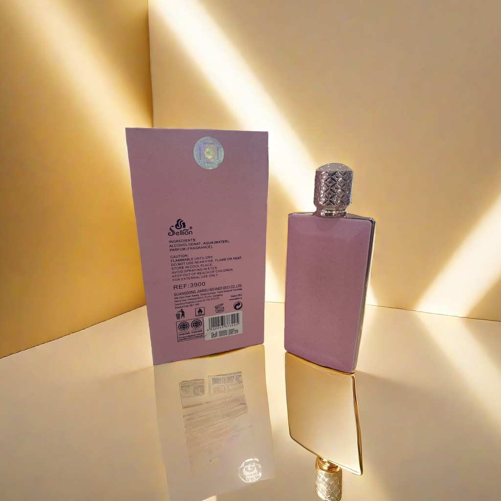 Perfume bottle, glass spray bottle, 100ml empty bottle, replaceable, portioned, portable Application Scenario