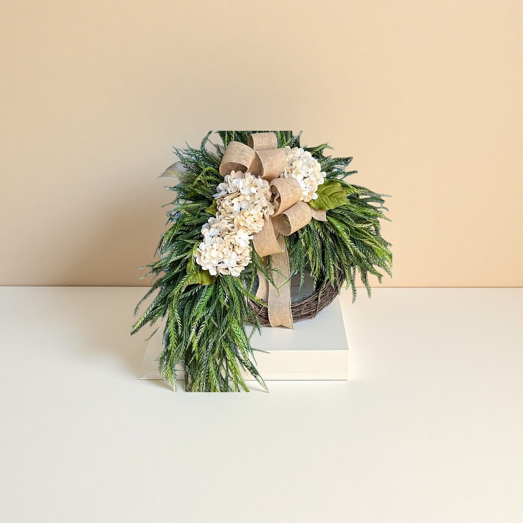 Decorative garlands made of artificial rattan, suitable for wedding, party and home decoration details Picture