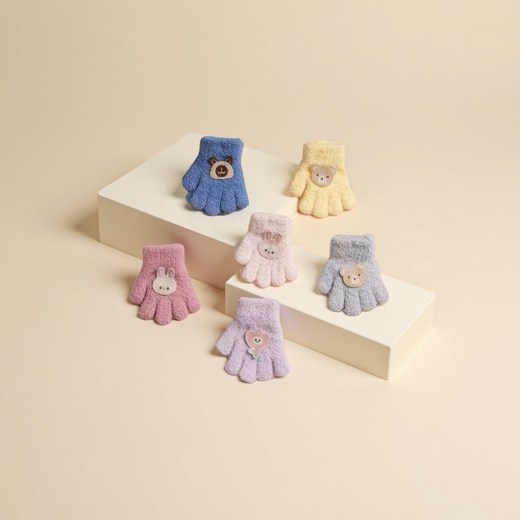 Cute plush gloves with thickened design, warm and anti-slip, suitable for women in autumn and winter details Picture