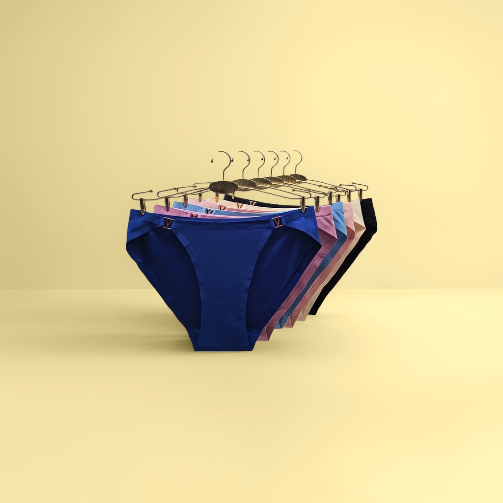 Black underwear for women, breathable and comfortable triangular underwear for export Specification image