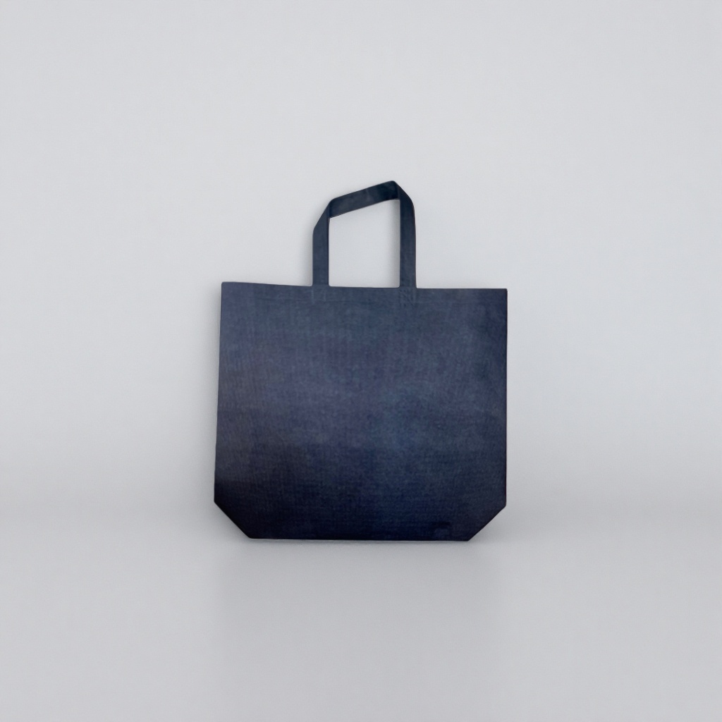 Black hand-held cloth bag, large-capacity, simple and environmentally friendly shopping bag, foldable portable storage bag details Picture
