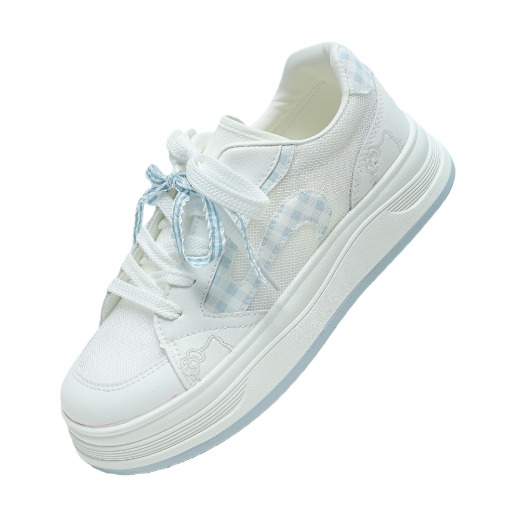The white sports shoes are breathable, lightweight, versatile and suitable for both men and women in a casual style Item Picture