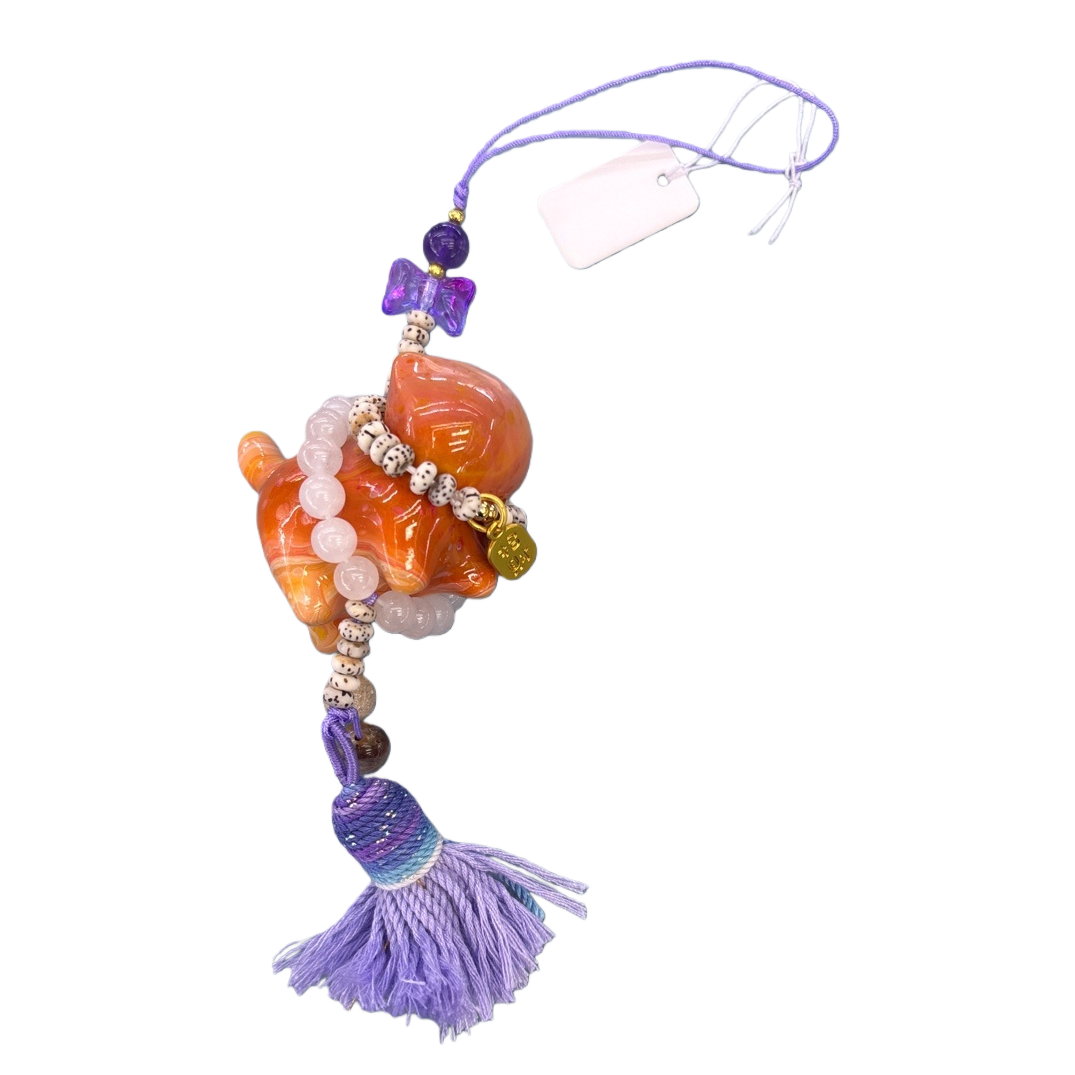 Creative home decoration pendants, exquisite resin craft ornaments, hanging mobile phone pendants in the living room, bedroom and entrance hall Item Picture