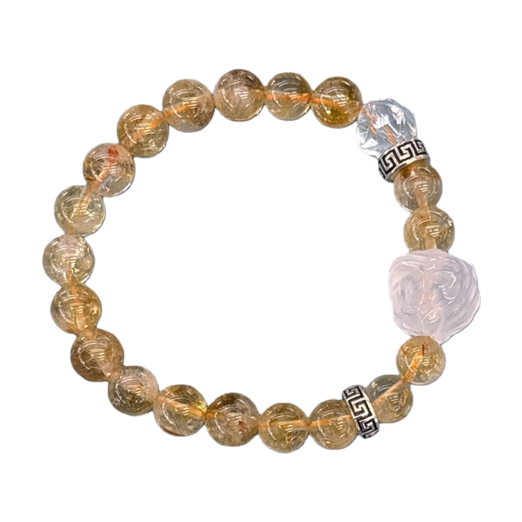 This is a simple, fashionable and versatile women's bracelet that can be adjusted to 18cm Item Picture