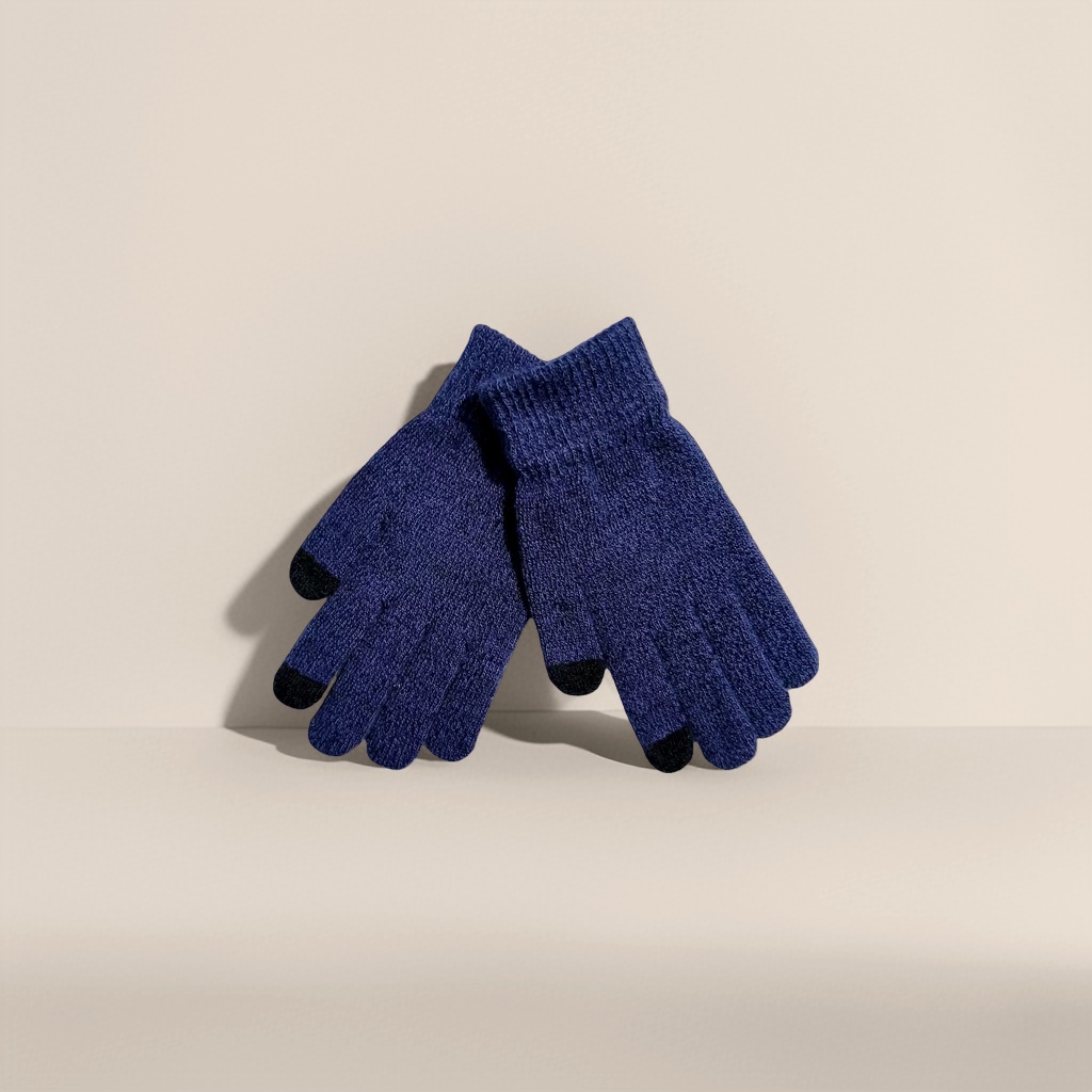 Dark blue knitted gloves, warm and anti-slip children's gloves, suitable for autumn and winter Application Scenario