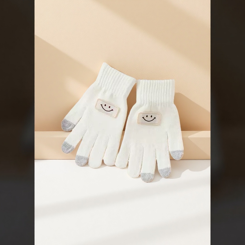 White smiley face pattern gloves, soft, warm and anti-slip cotton women's gloves, knitted winter details Picture