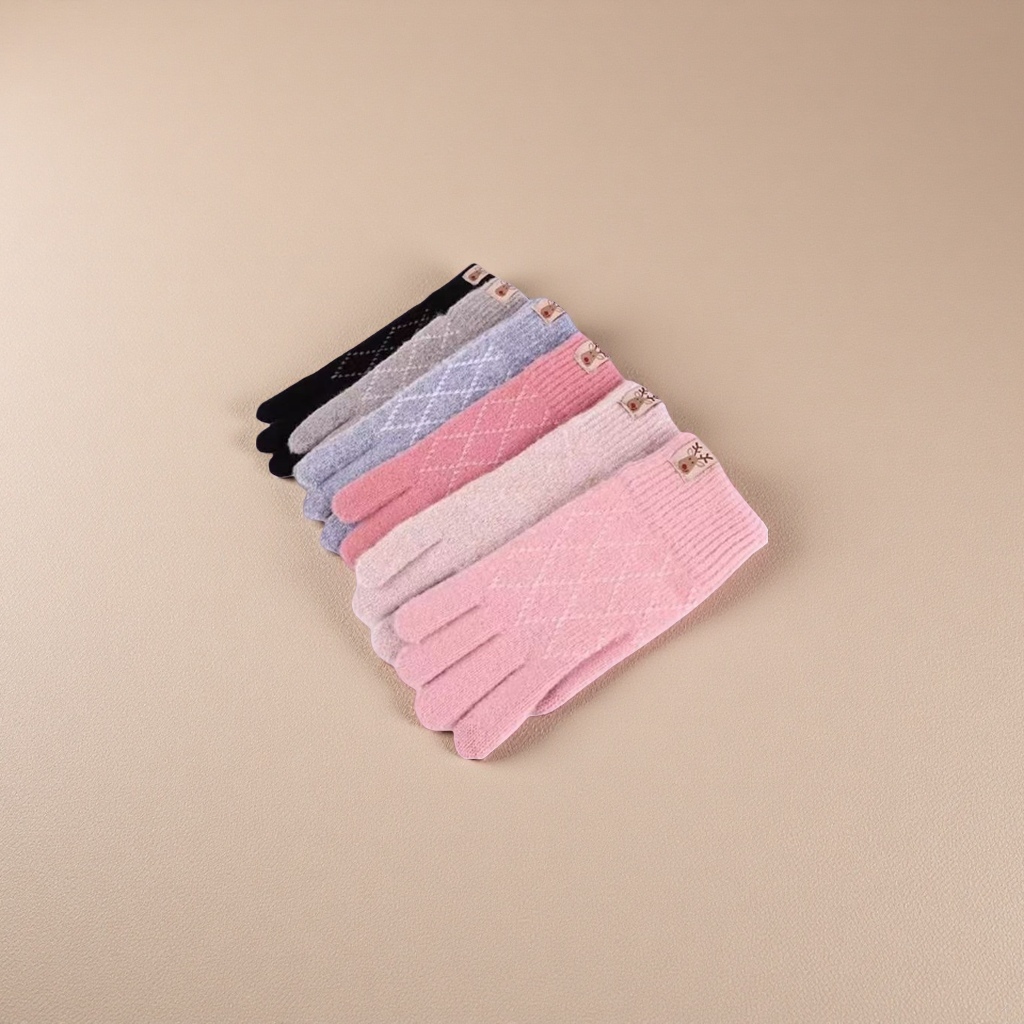 Knitted gloves, warm and anti-slip, children's gloves, thickened cotton fleece gloves for autumn and winter, knitted winter gloves details Picture