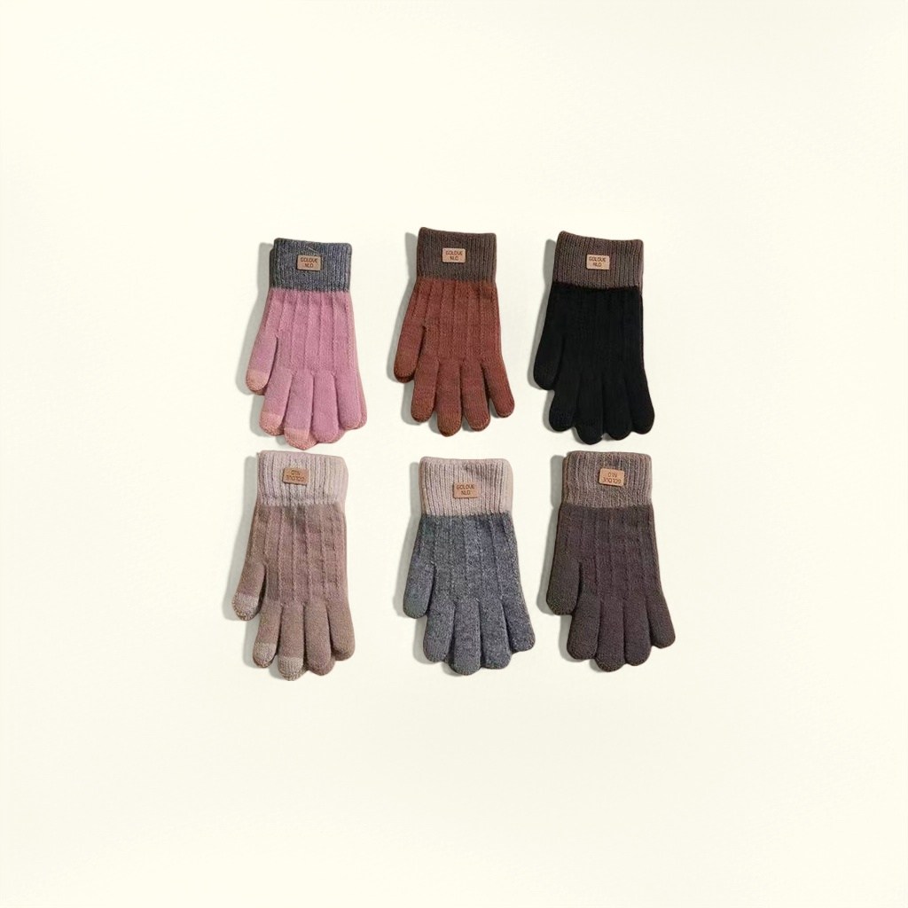 Knitted gloves are warm and anti-slip thin hand care products for women in autumn and winter