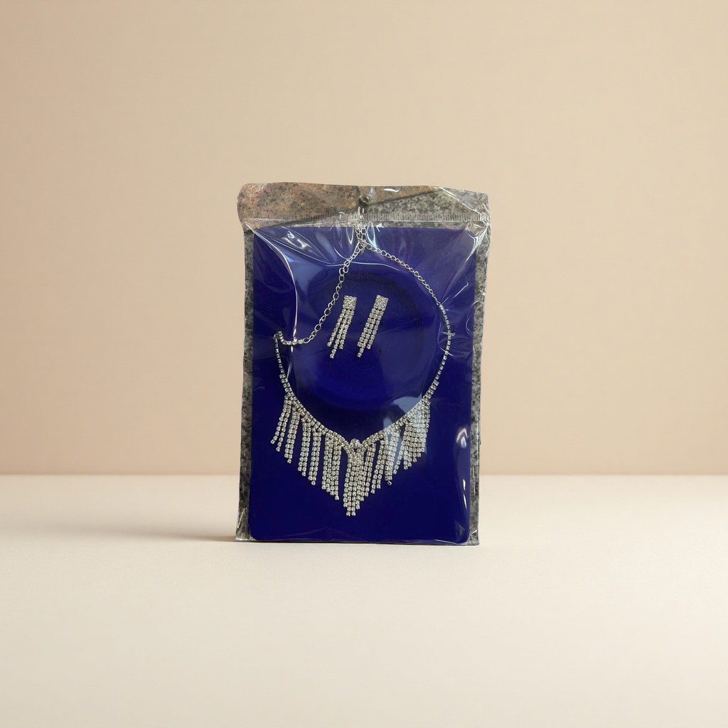 Jewelry, necklaces, earrings set, fashionable and versatile, exquisite gift box for ladies