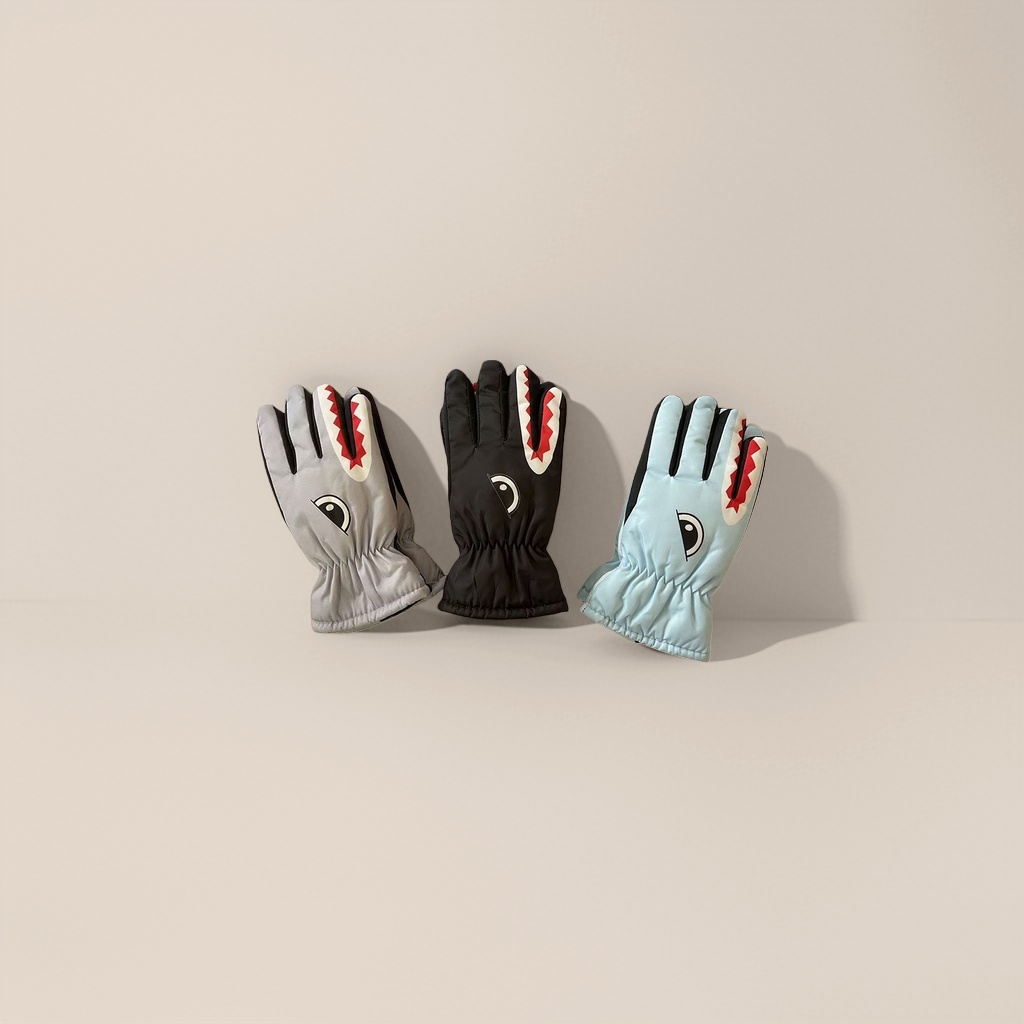Cartoon shark-patterned warm gloves for both men and women, anti-slip and thickened for autumn and winter details Picture