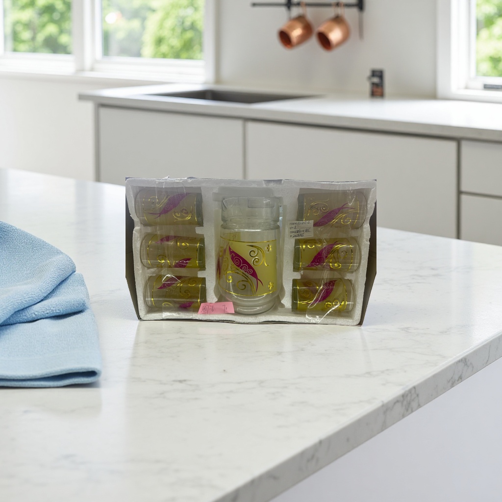 A set of 6 high borosilicate glass cups for office and household use, featuring a simple style, heat resistance and explosion-proof water cups Application Scenario