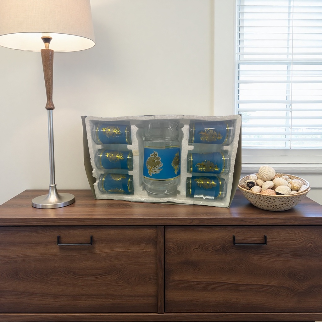 This glass cup set contains 6 pieces of high borosilicate heat-resistant and explosion-proof transparent water cups for home and office use Application Scenario