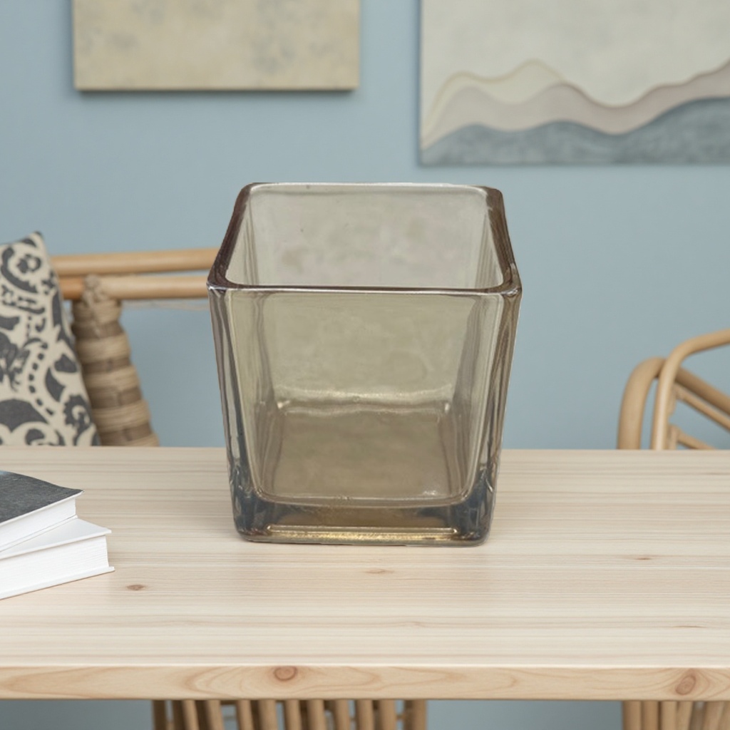 Transparent glass cup with lead-free crystal texture, direct drinking cup for office desk, high light transmittance, resistant to cold and heat Application Scenario