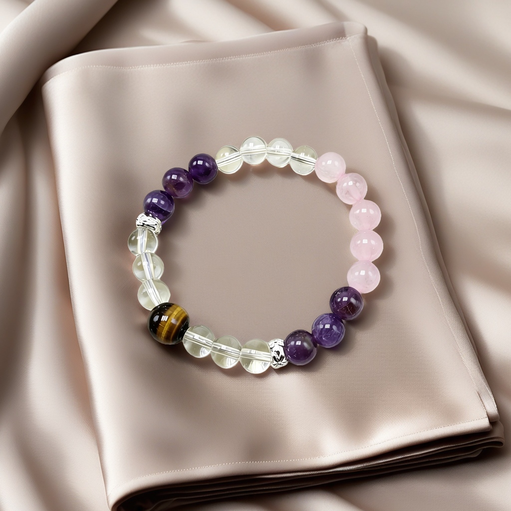 A light luxury amethyst bracelet with a single ring for women, paired with white glass, is a unique and versatile accessory Application Scenario