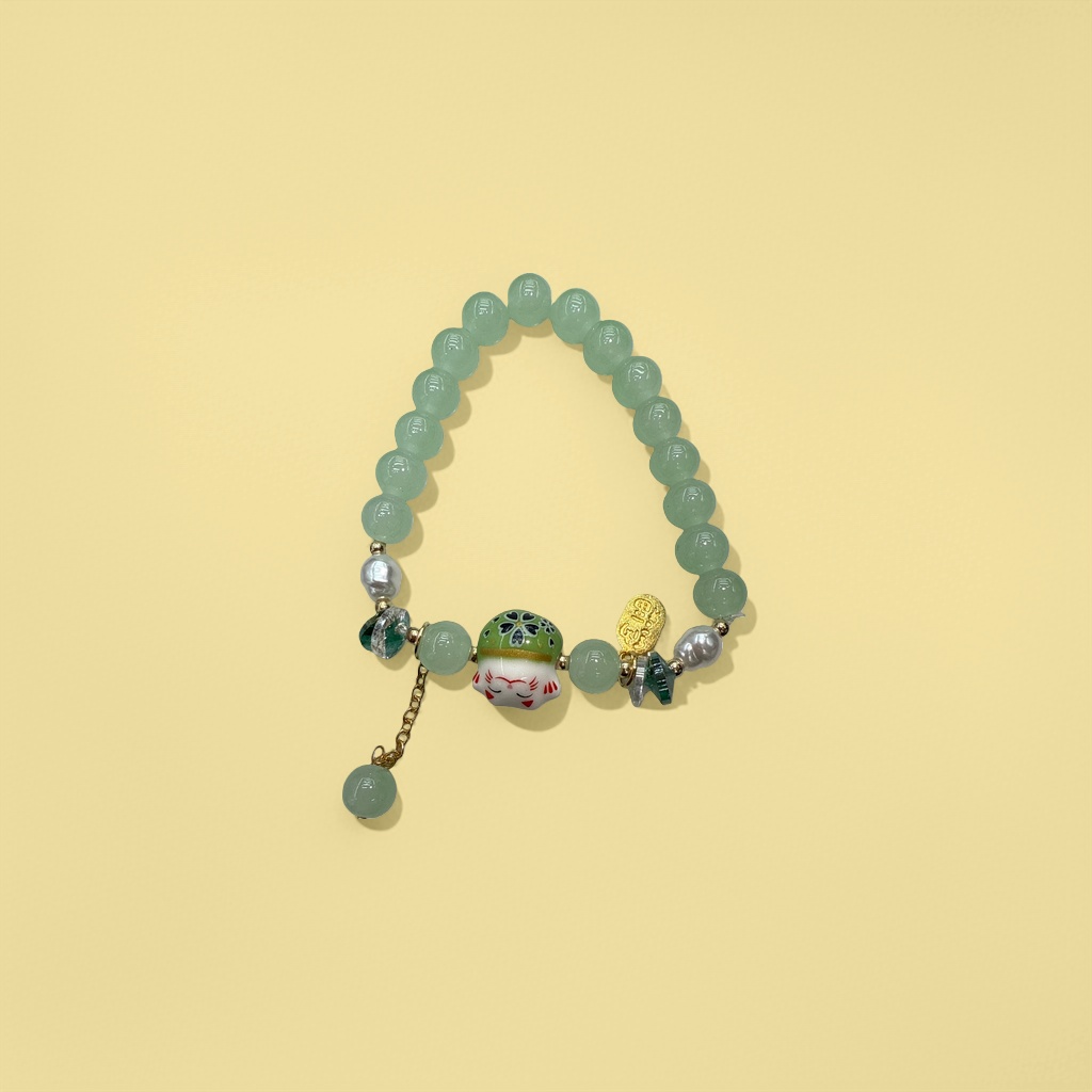 The bracelet is a simple, fashionable and versatile accessory for women, available in a variety of colors Application Scenario