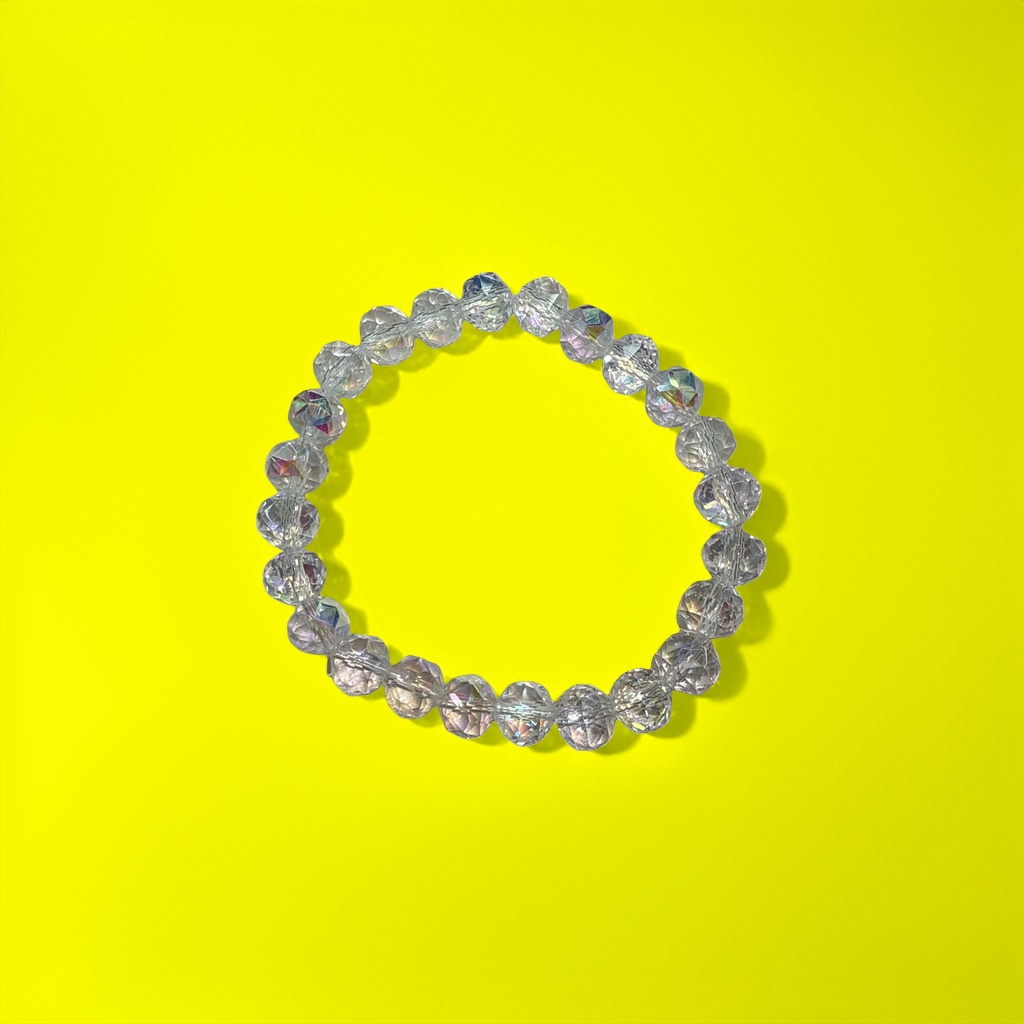 Transparent crystal bead bracelet for women is a simple, versatile and fashionable accessory Specification image