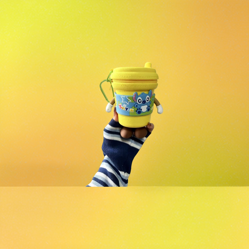 Cartoon-patterned water cups, large-capacity portable insulated cups, creative gifts for students, offices and home use details Picture