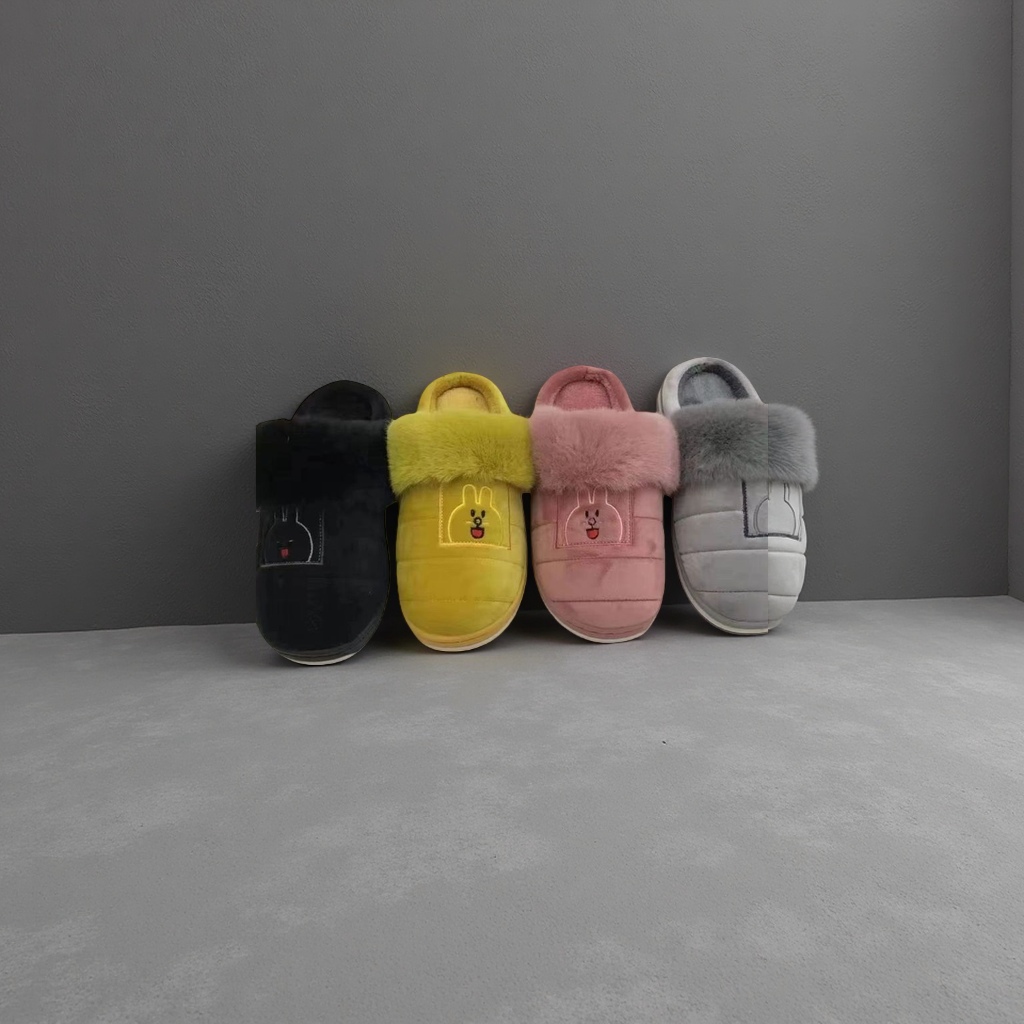 The plush rabbit-patterned home slippers are soft and cute, with cotton wool for warmth and anti-slip Application Scenario