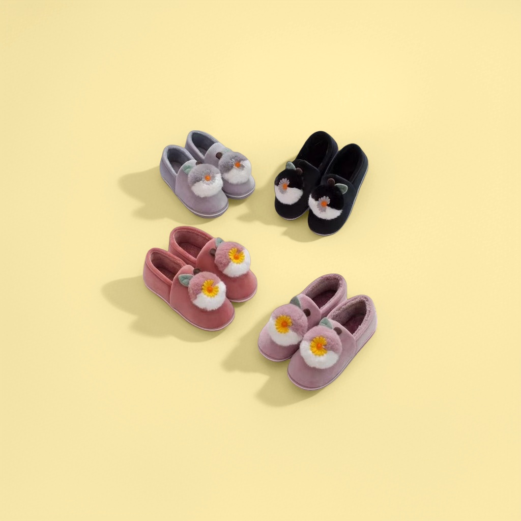 Cute plush slippers for women, home cotton slippers, warm, anti-slip and soft soles details Picture